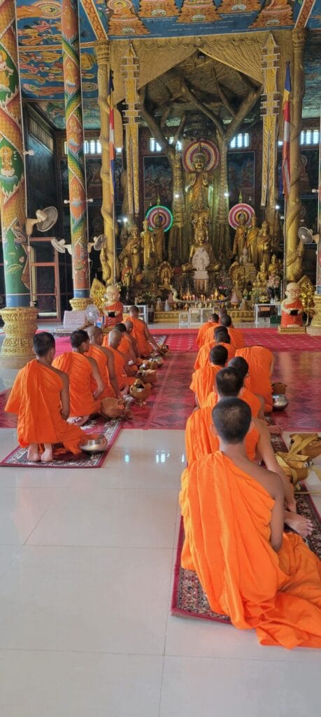 Monks in Temple Cabodia